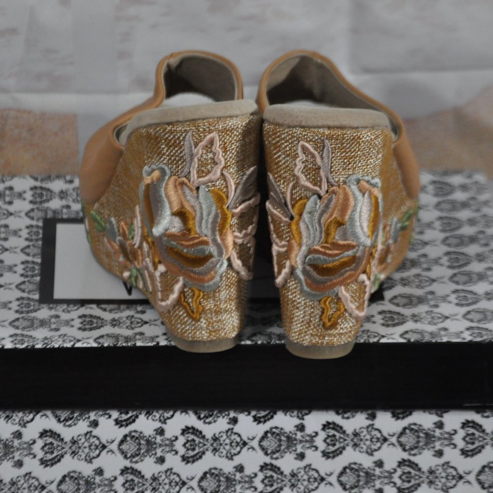 Very Volatile Tan Wedge Sandals with Peep-Toe Design - Picture 3 of 9
